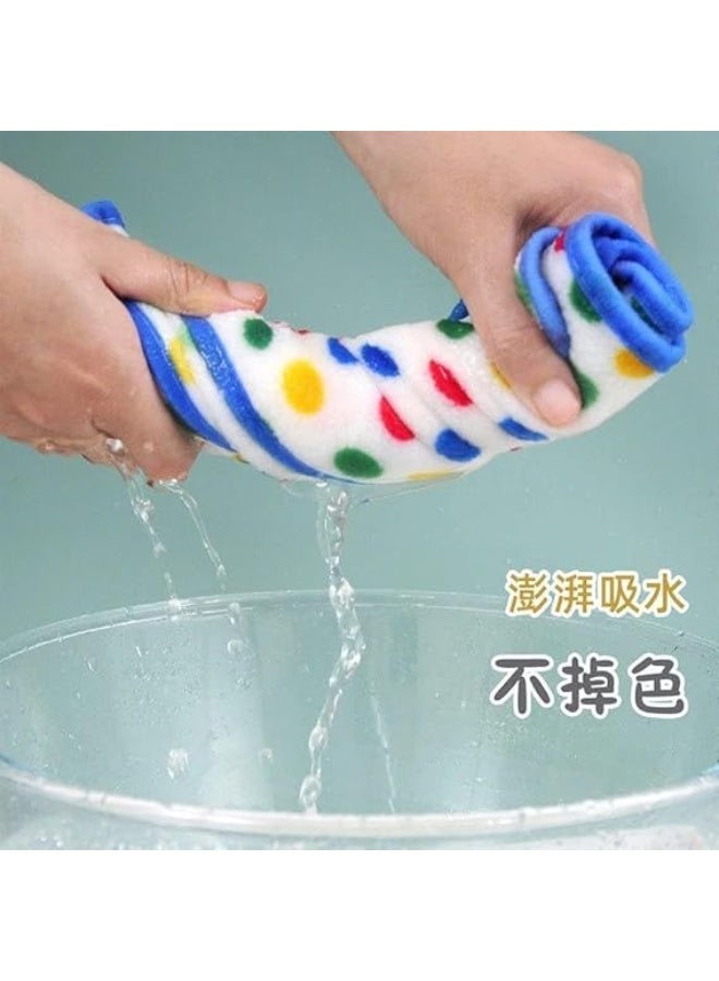 10-in-1 Microfiber Cloth Set - Original Dotted Cloths - Pack contains 10 dotted microfiber cloths for super absorbent cleaning, wiping, drying, and polishing. Size: 25 x 25 cm - Image 3
